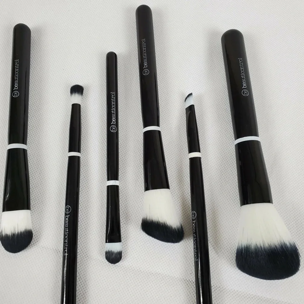 6-Piece Black Makeup Brush Set with Silver Ferrules